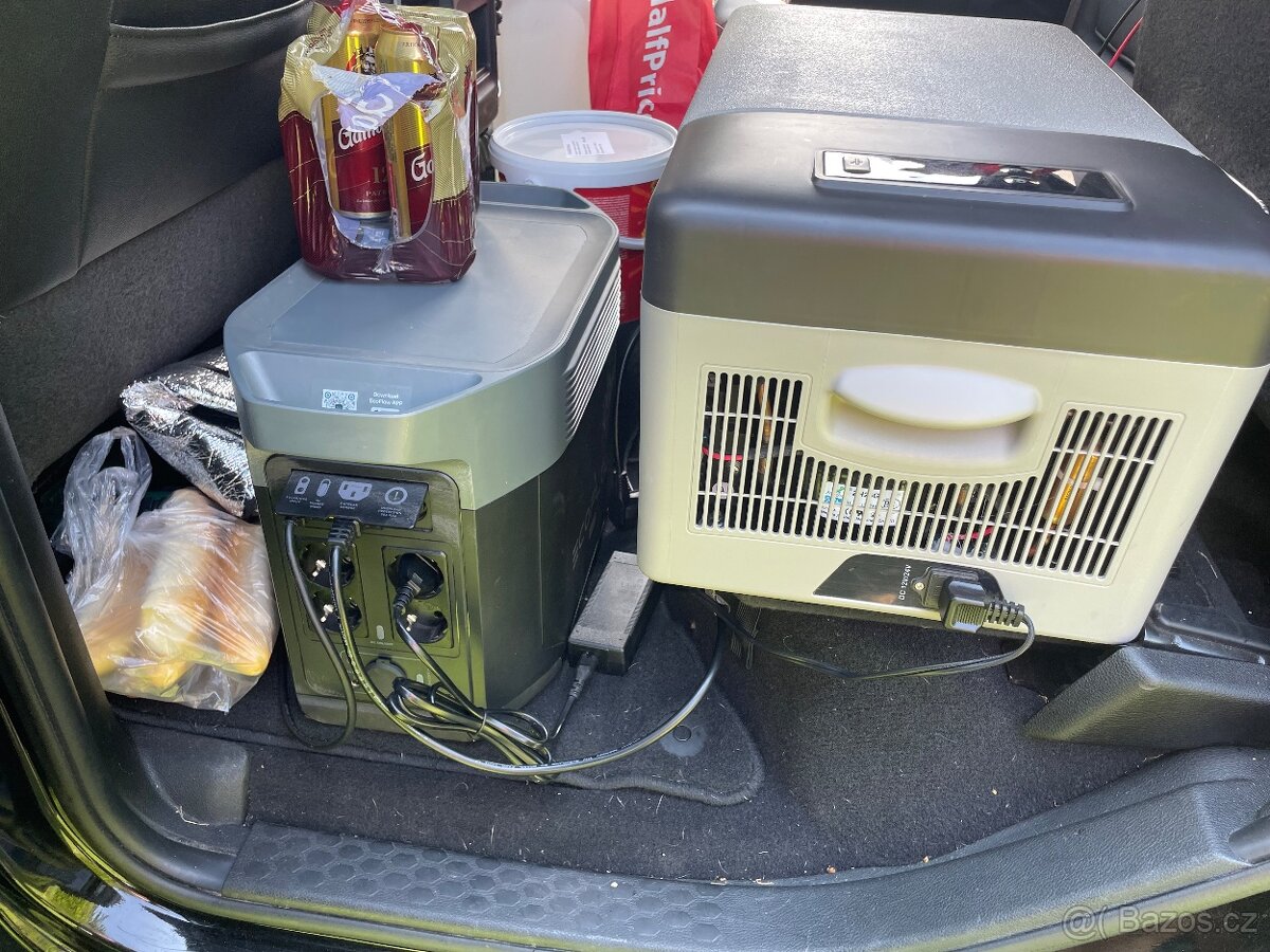 DODGE RAM 2500 camper
