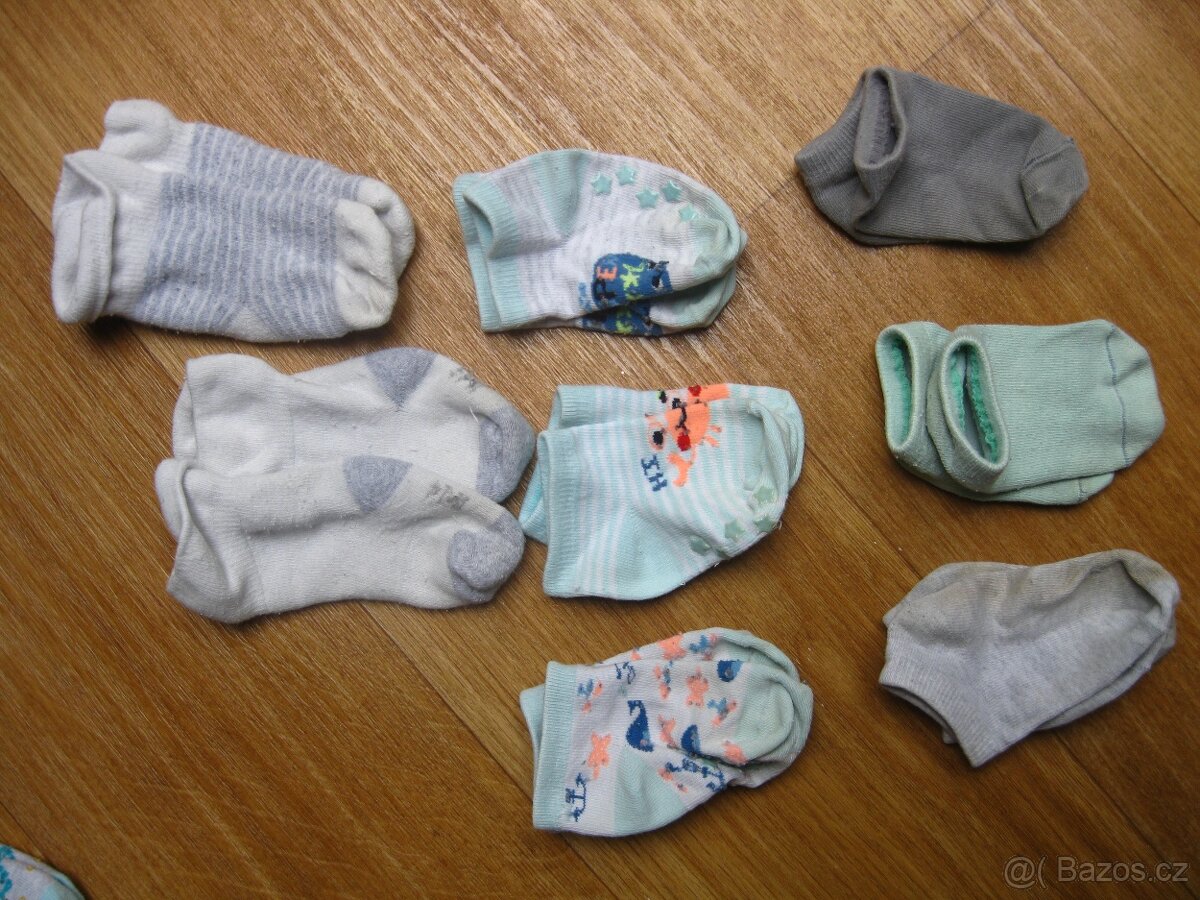 Kojenecké oblečení - body, kabátky, polodupačky, vel. 56 - 4