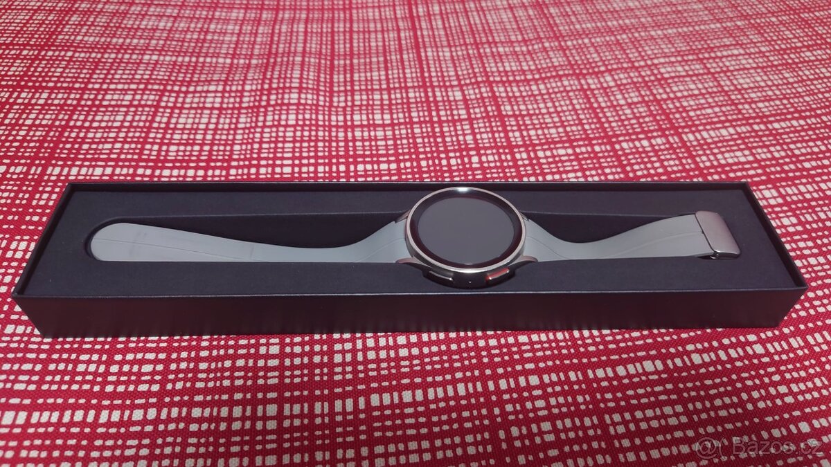 SAMSUNG Galaxy Watch 5 Pro (45 mm) LTE šedé - 4