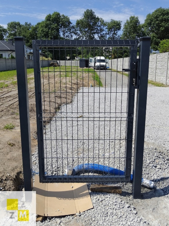 Panelová dvoukřídlová brána 400cmx153cm - 4