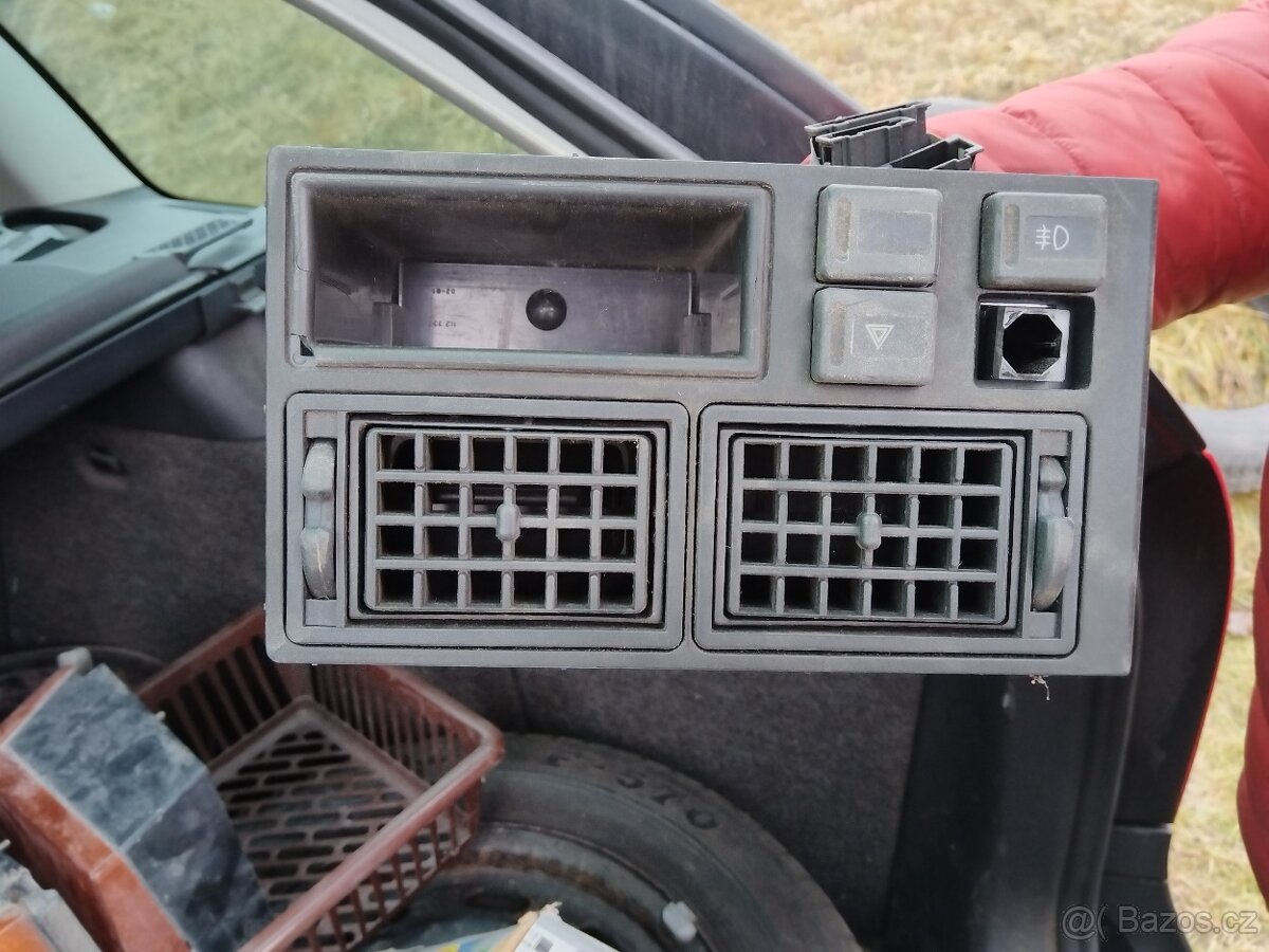 Světla škoda favorit - 4