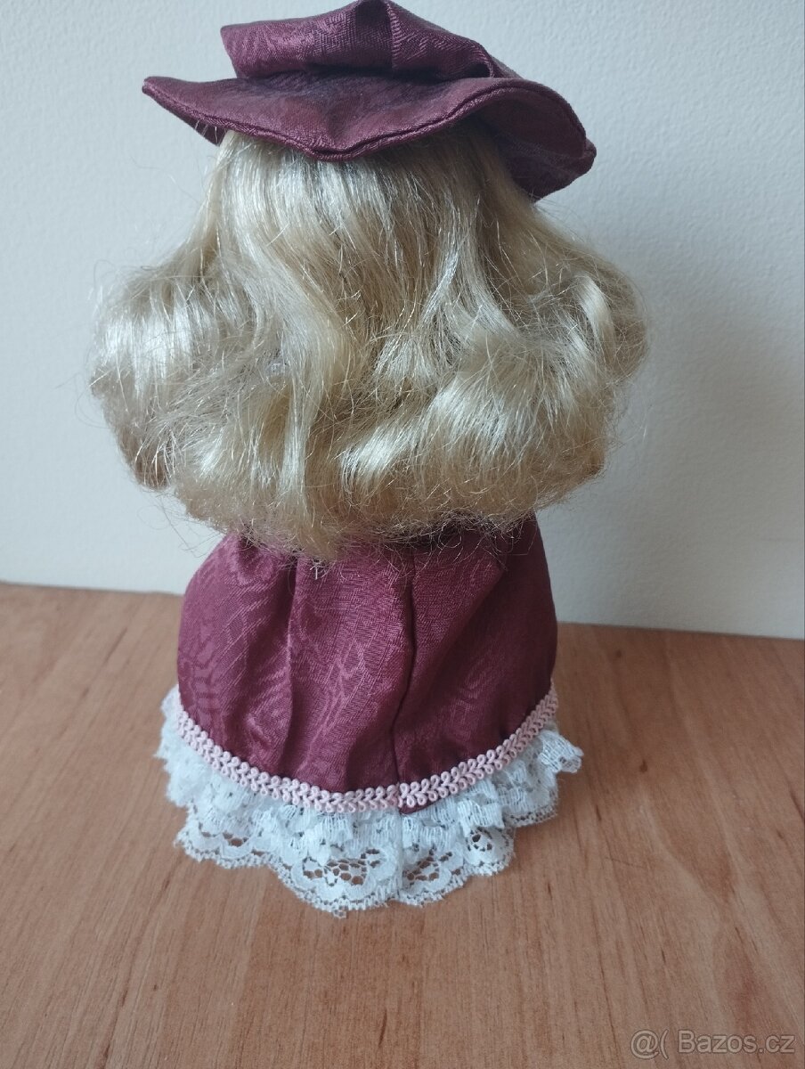 Porcelánová panenka - 4