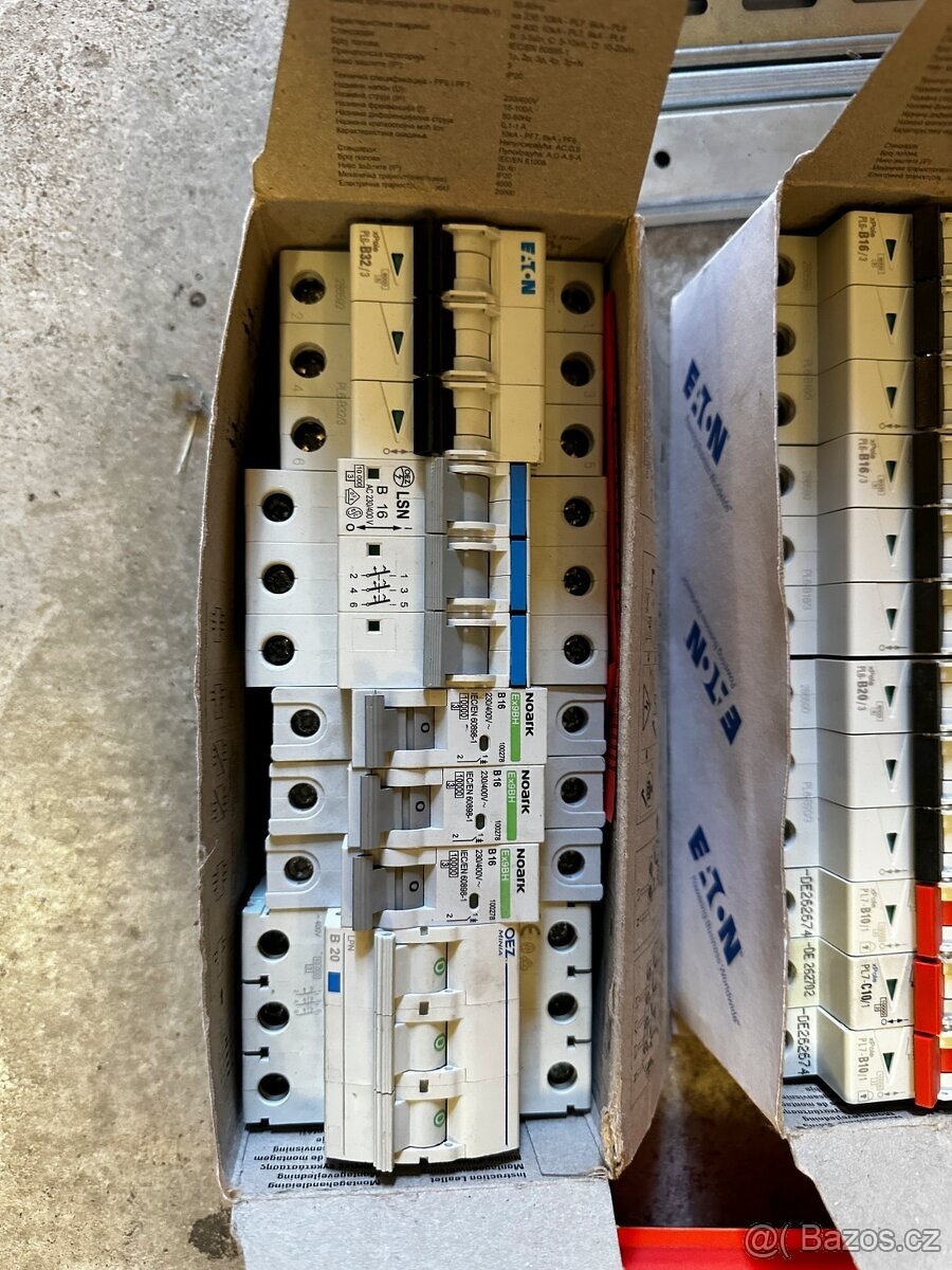 Prodám různý elektro materiál - 4