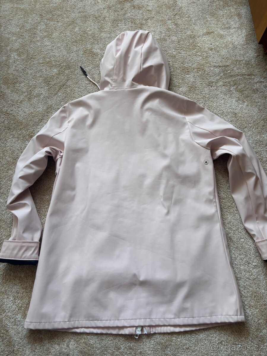 Kabát do deště - 4