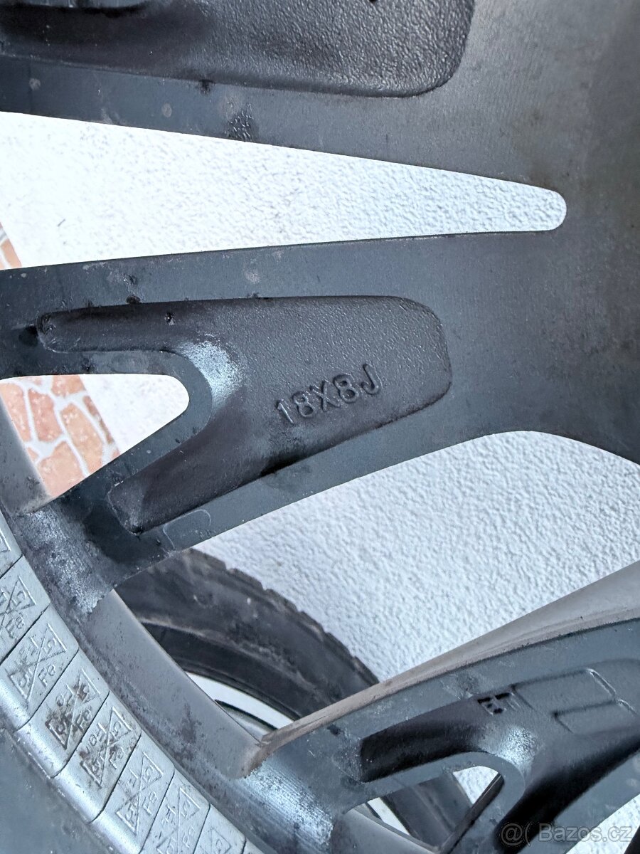 5x112 r18 zimní 235/45r18 - 4
