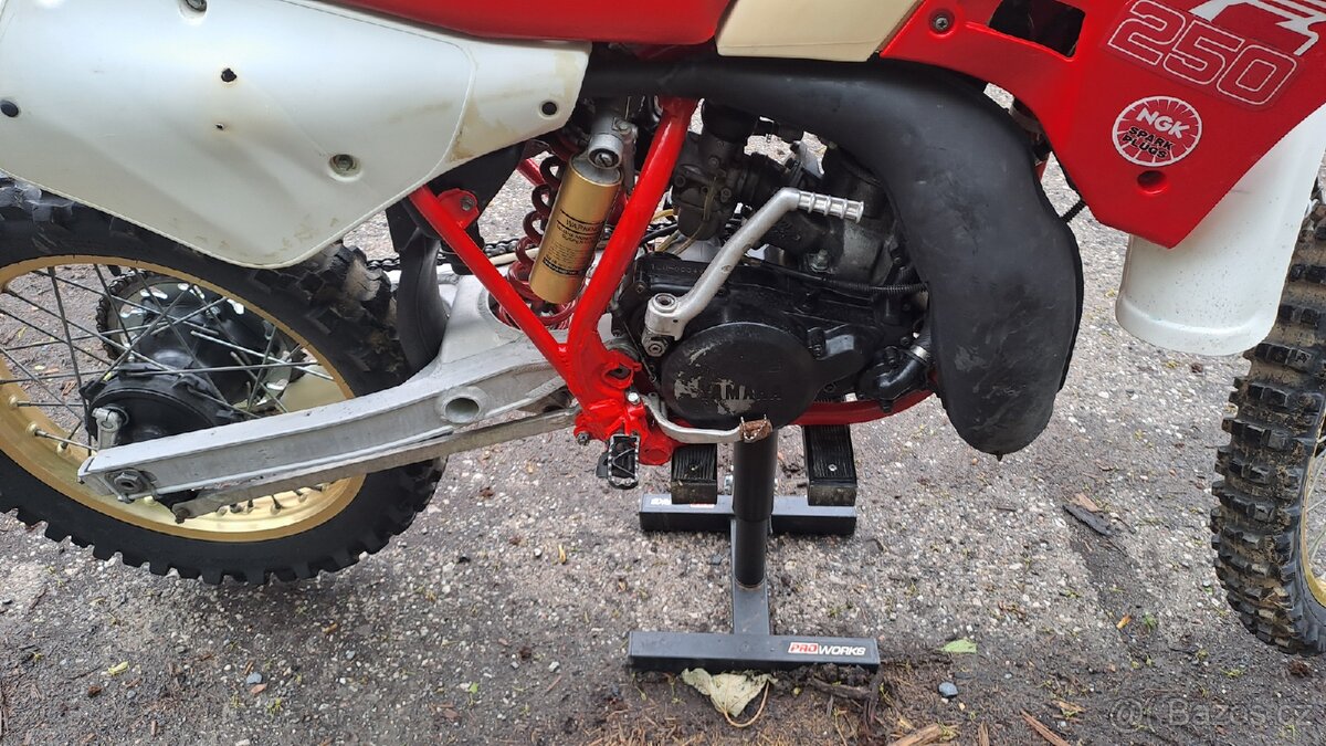 Yamaha YZ 250 86 - 4
