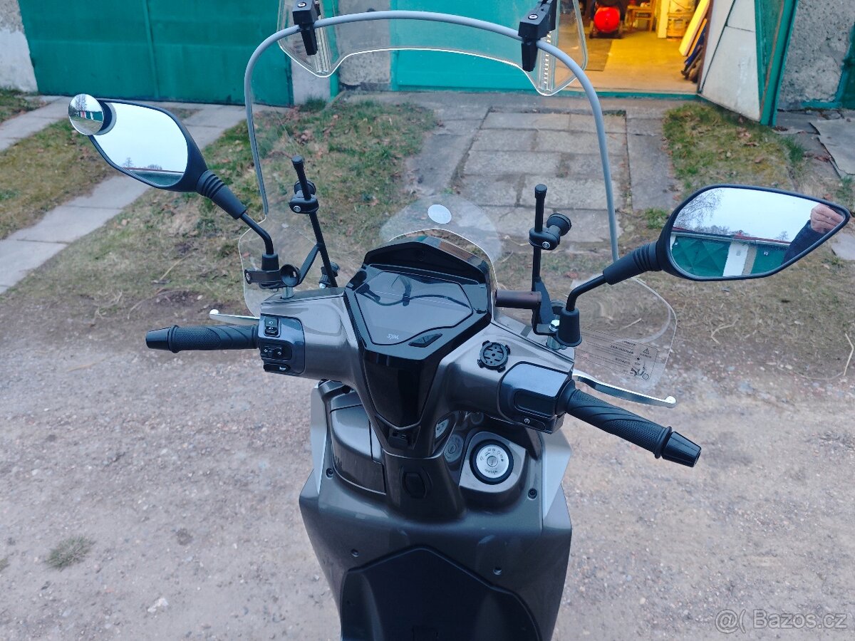 Sym Symphony ST 125i LC - 4