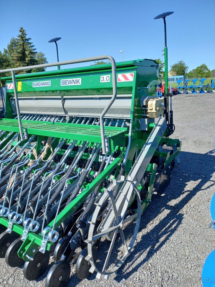 Secí stroj EM SNT 300 - 4