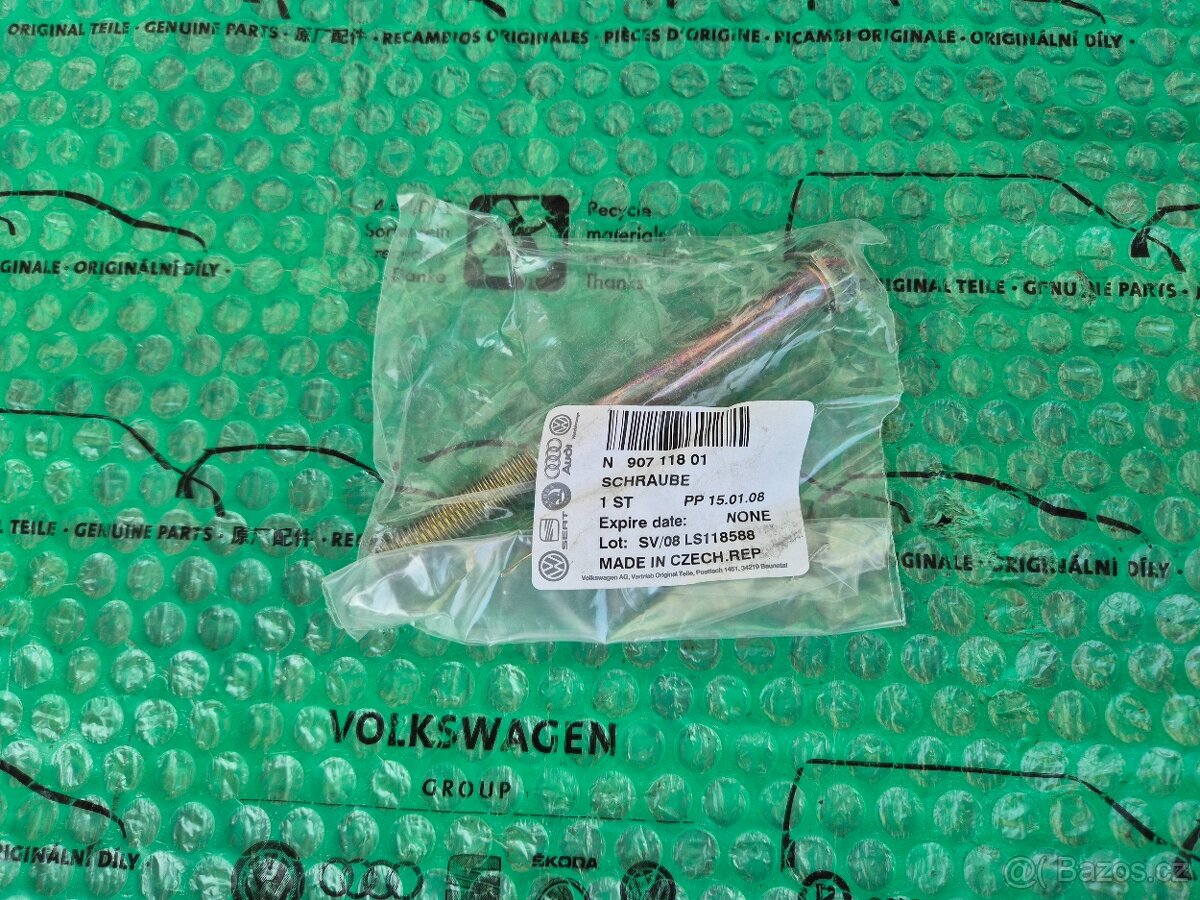 šroub konzole motoru Škoda Felicia 1.6 , 1.9d N90711801 , N - 4