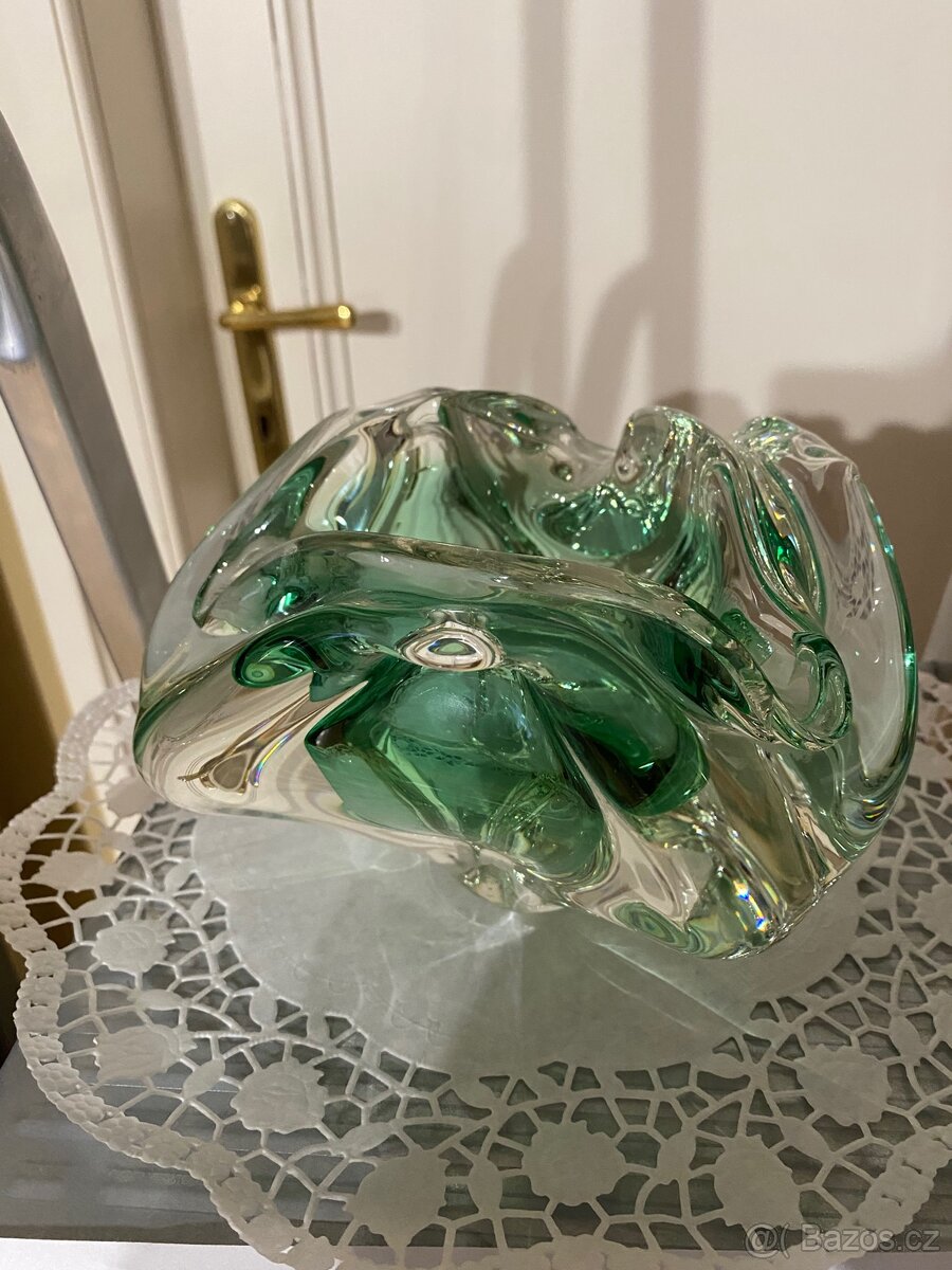 Popelník hutní sklo zelený - 4