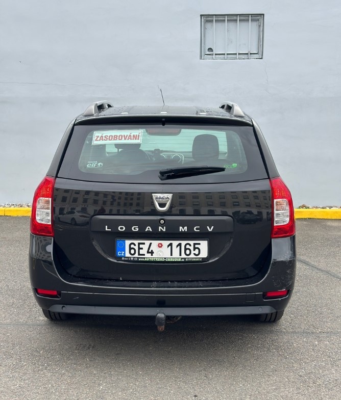 Dacia Logan 0.9 / 66 kW, rok 2013, benzín, manuál, černá - 4
