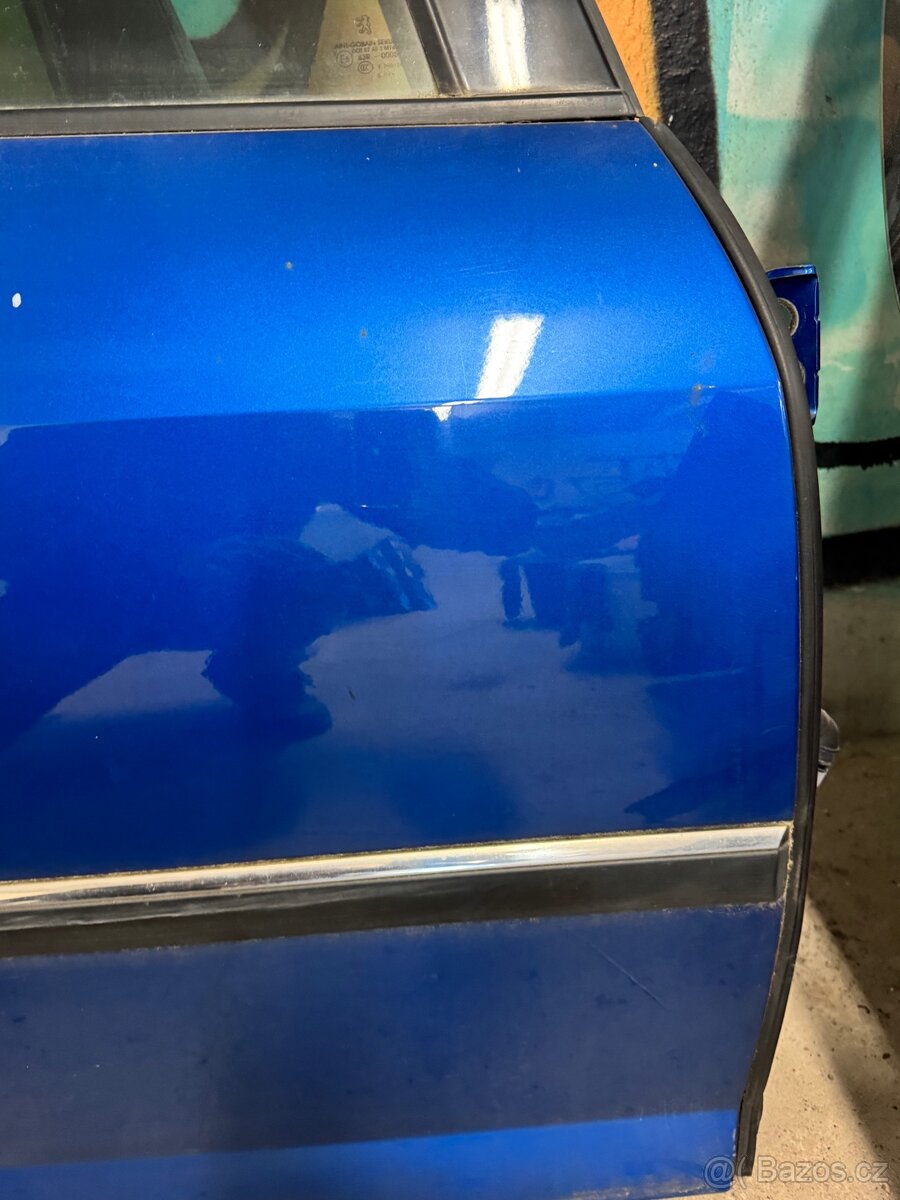 Peugeot 407, PZ dveře - 4