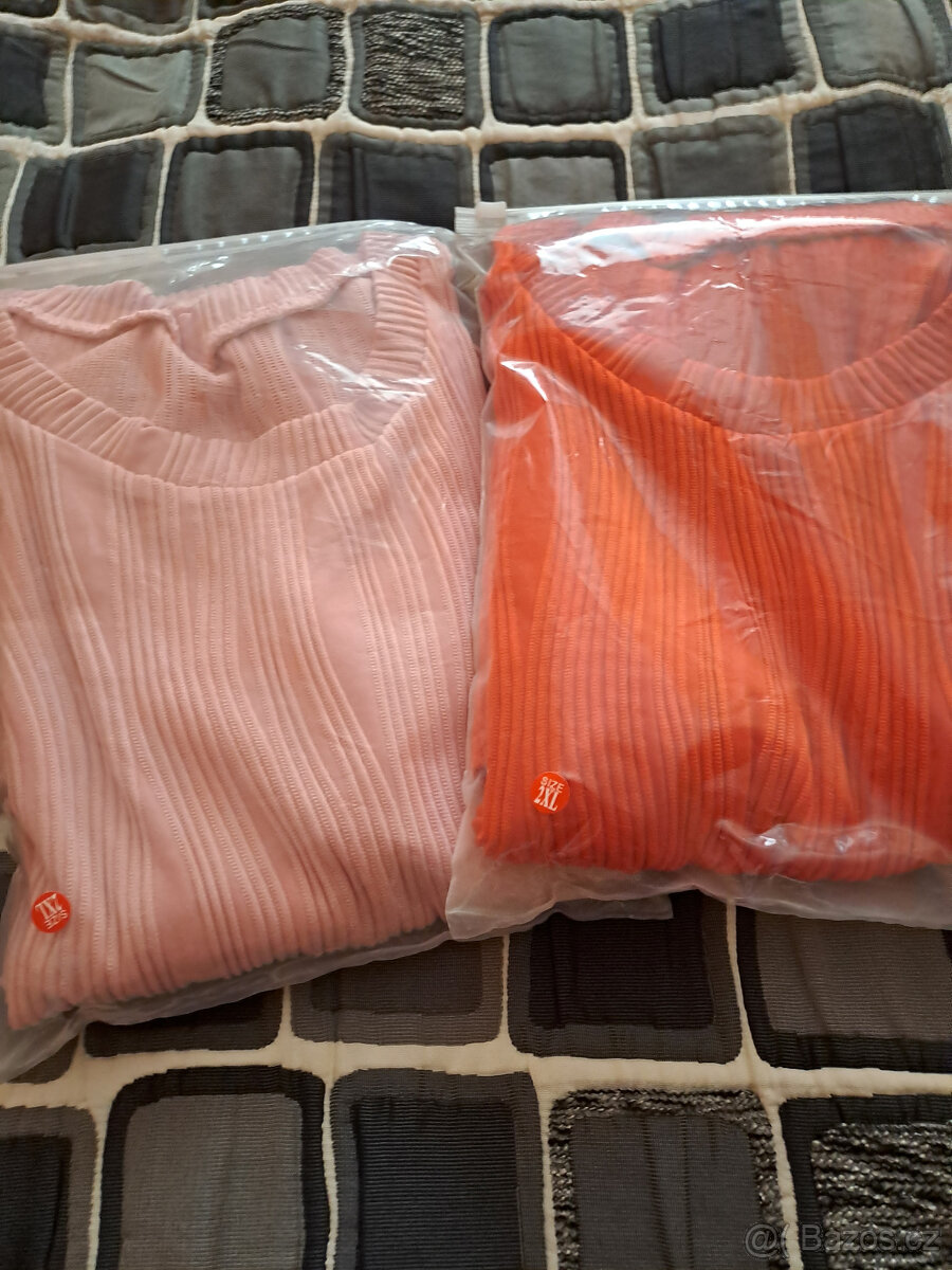 Halenka bez rukávů - 4