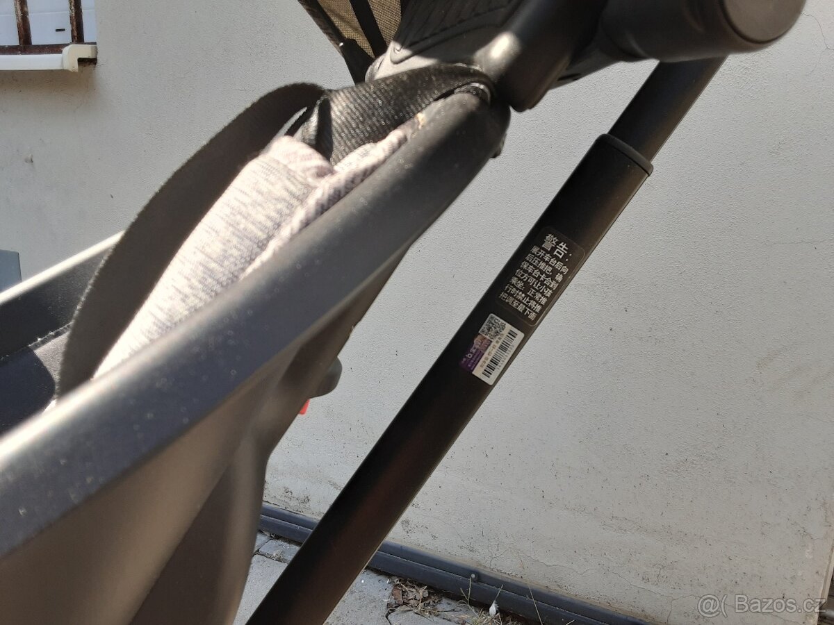 Sportovni kočárek pro miminka - 4