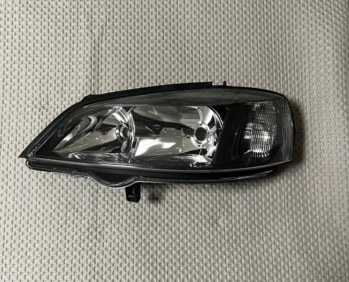 Světlomety Opel Astra G - 4