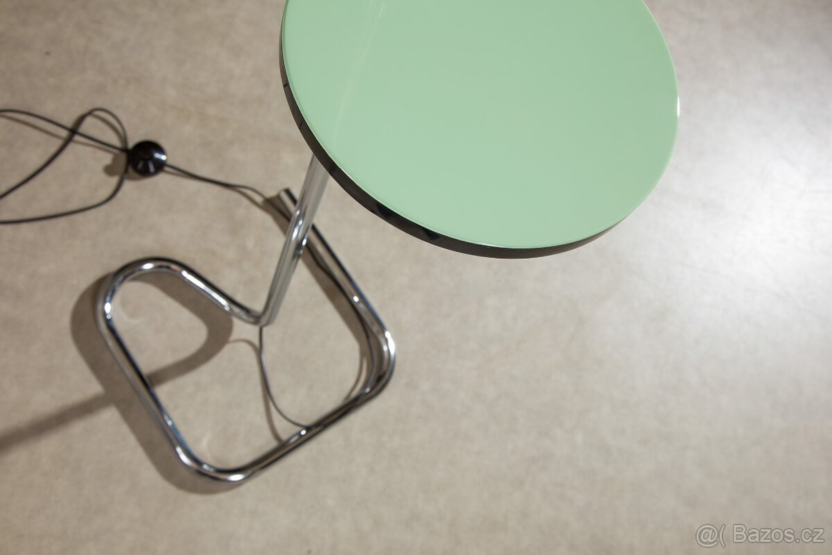 STOJACÍ LAMPA-FUNKCIOALISMUS - 4