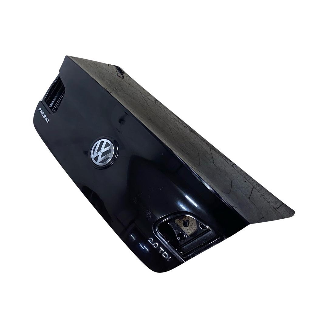 Páté dveře - víko zadní černá L041 VW Passat B6 sedan 2010 - 4