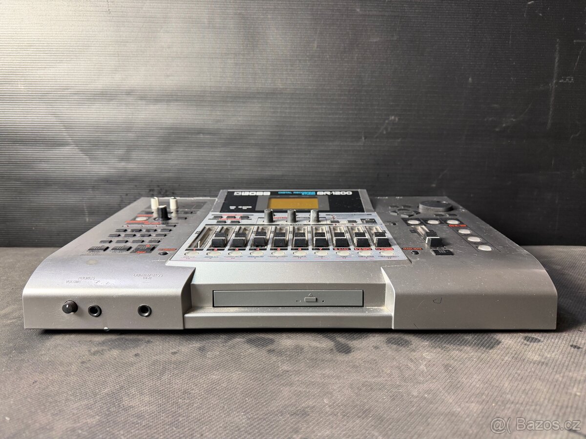 Boss BR-1200 CD Digital Recorder - 4