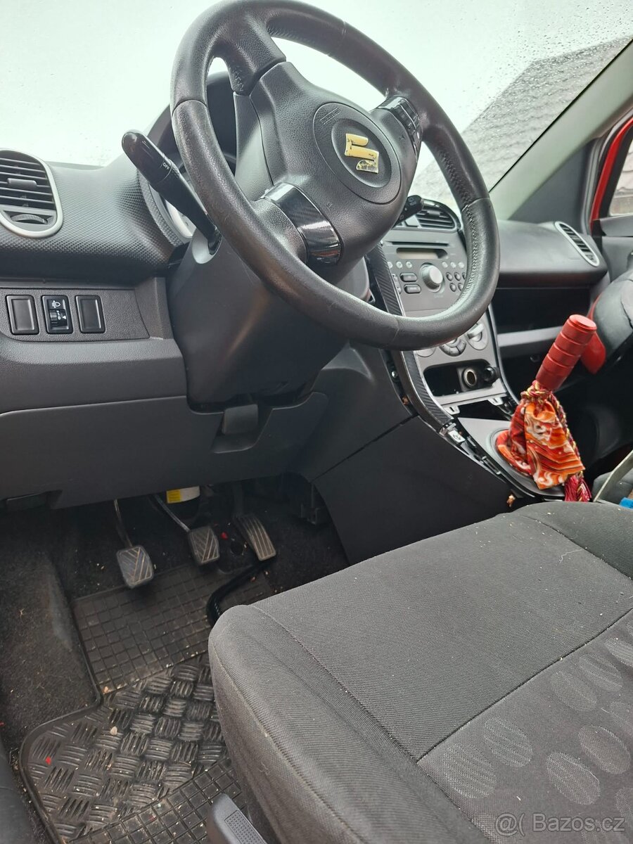 Rozpredám Suzuki Splash 1.2 63kw K12B - 4