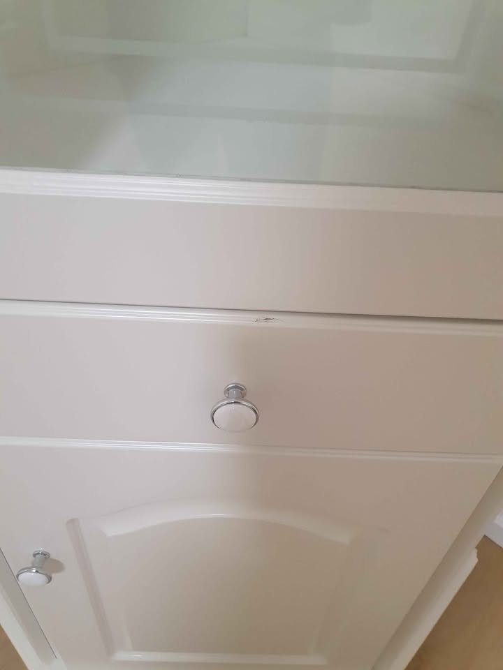 Luxusní rohová vitrína - 4