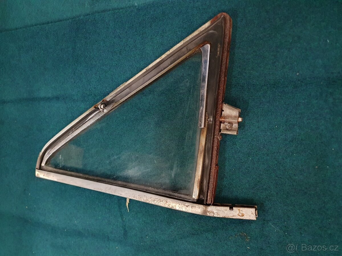 Prodám boční větrací okénko lada - 4