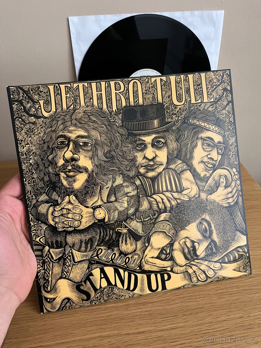 Jethro Tull – Stand Up - 4