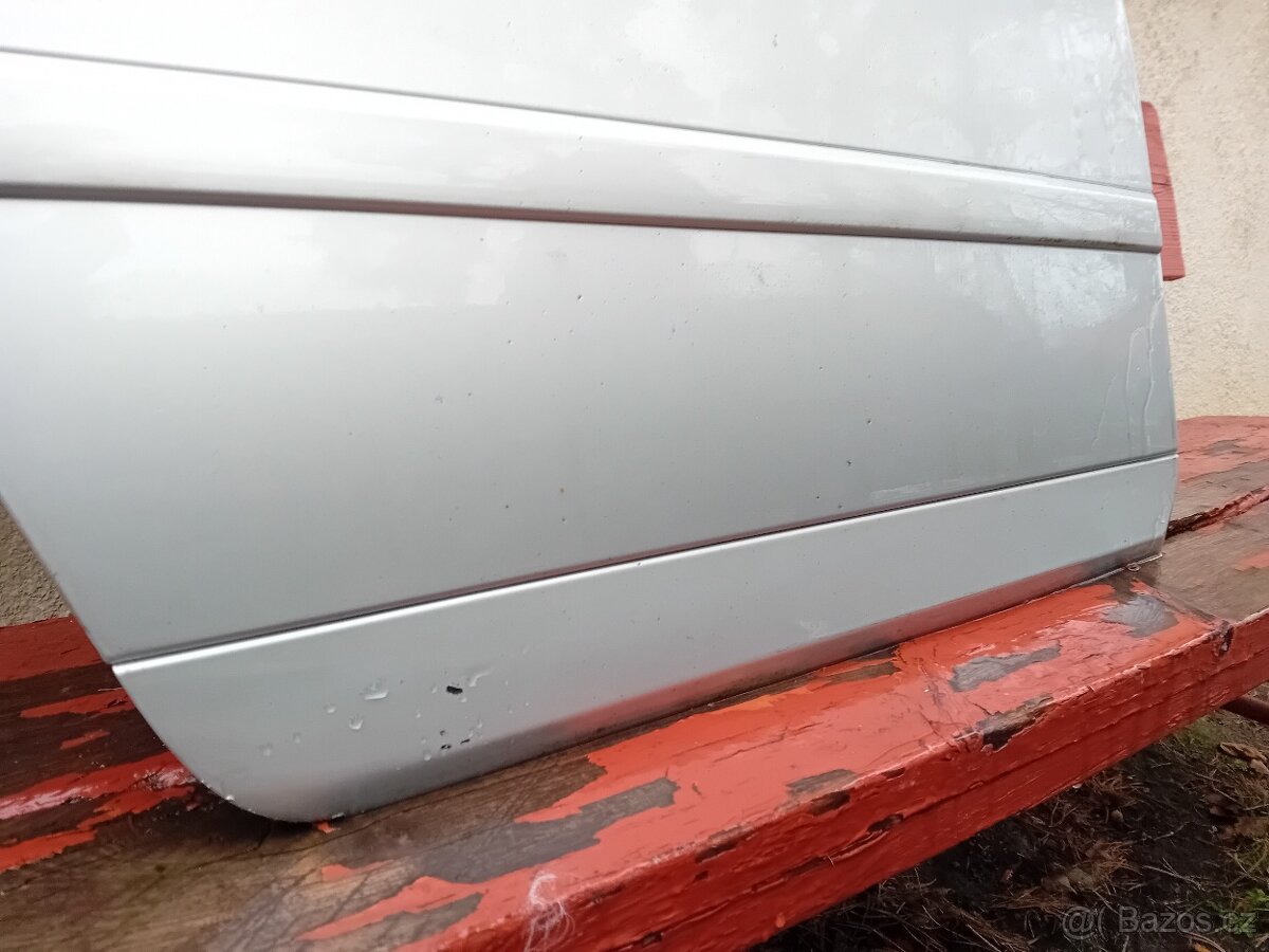 Dveře z AUDI A4 B7 Avant - 4