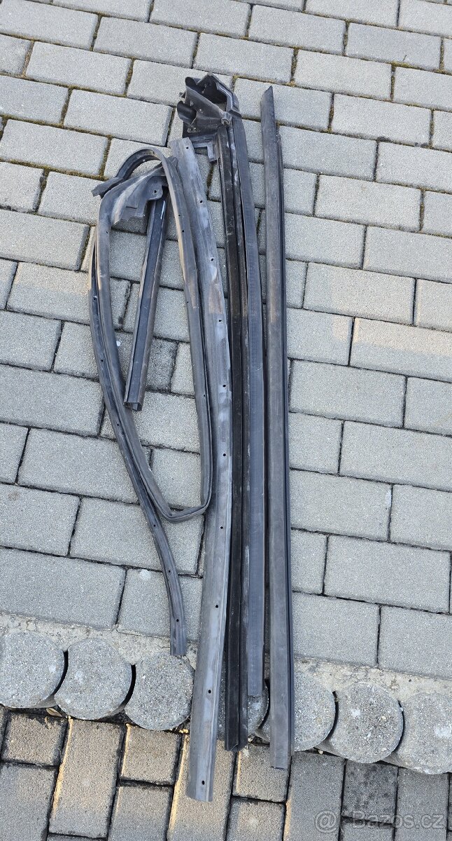 Challenger sametka vnitřní dveřní leva - 4