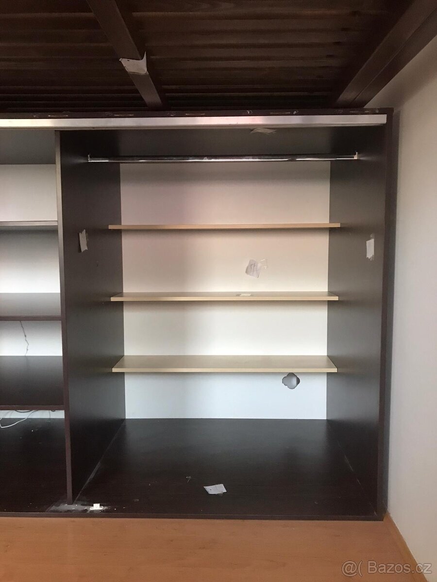 Vyvýšená postel se skříní - 4