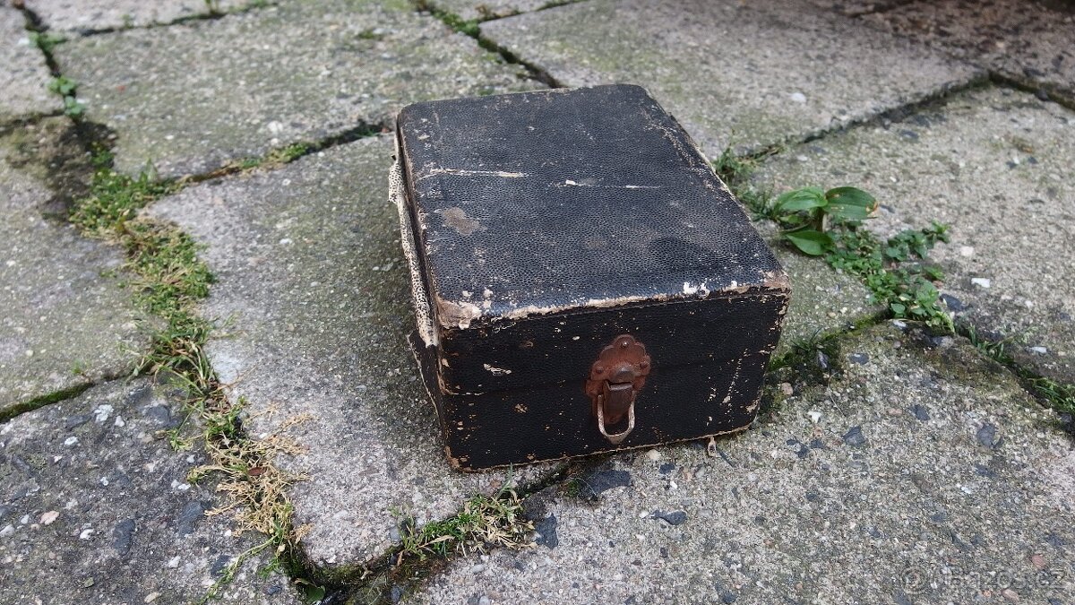 Měřící přístroj AVO-M - 4