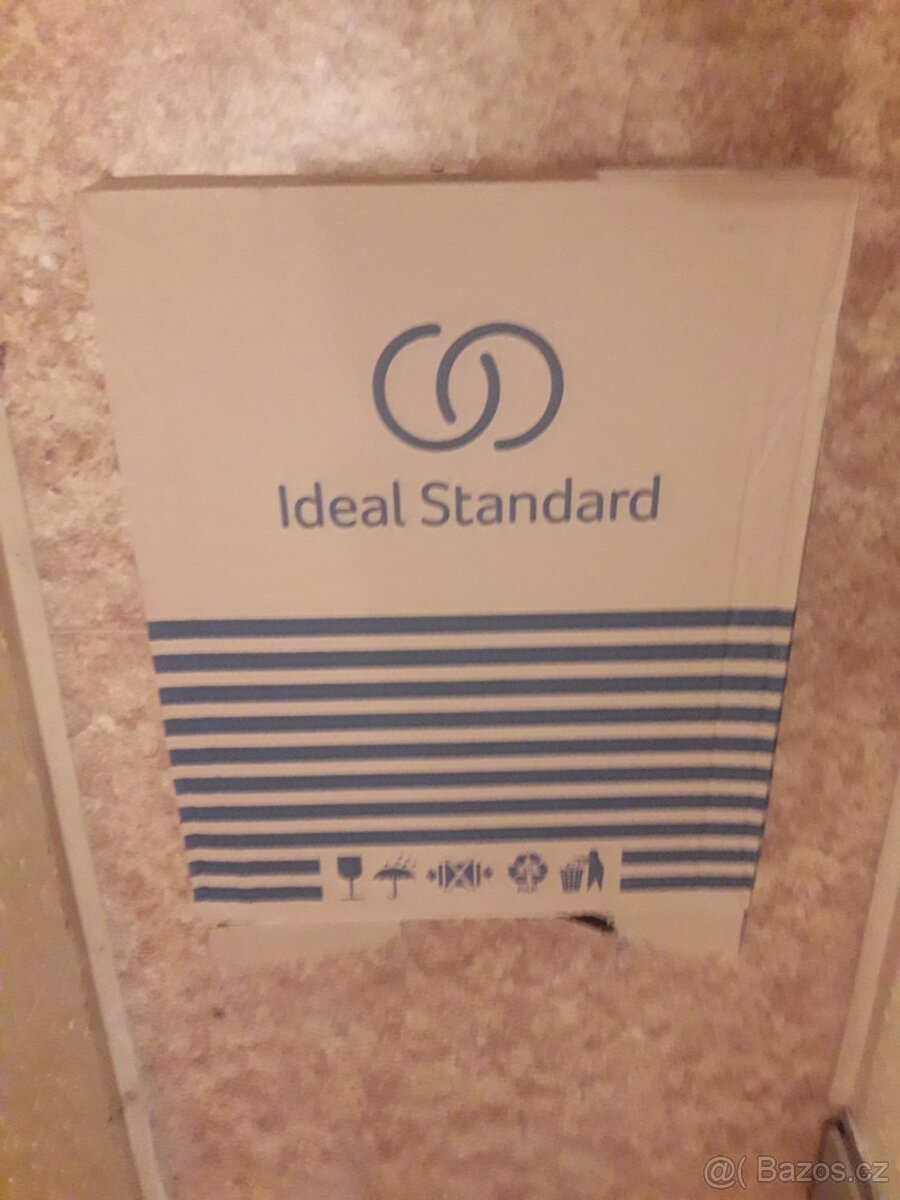 WC, klozetové prkénko Ideal Standard. - 4