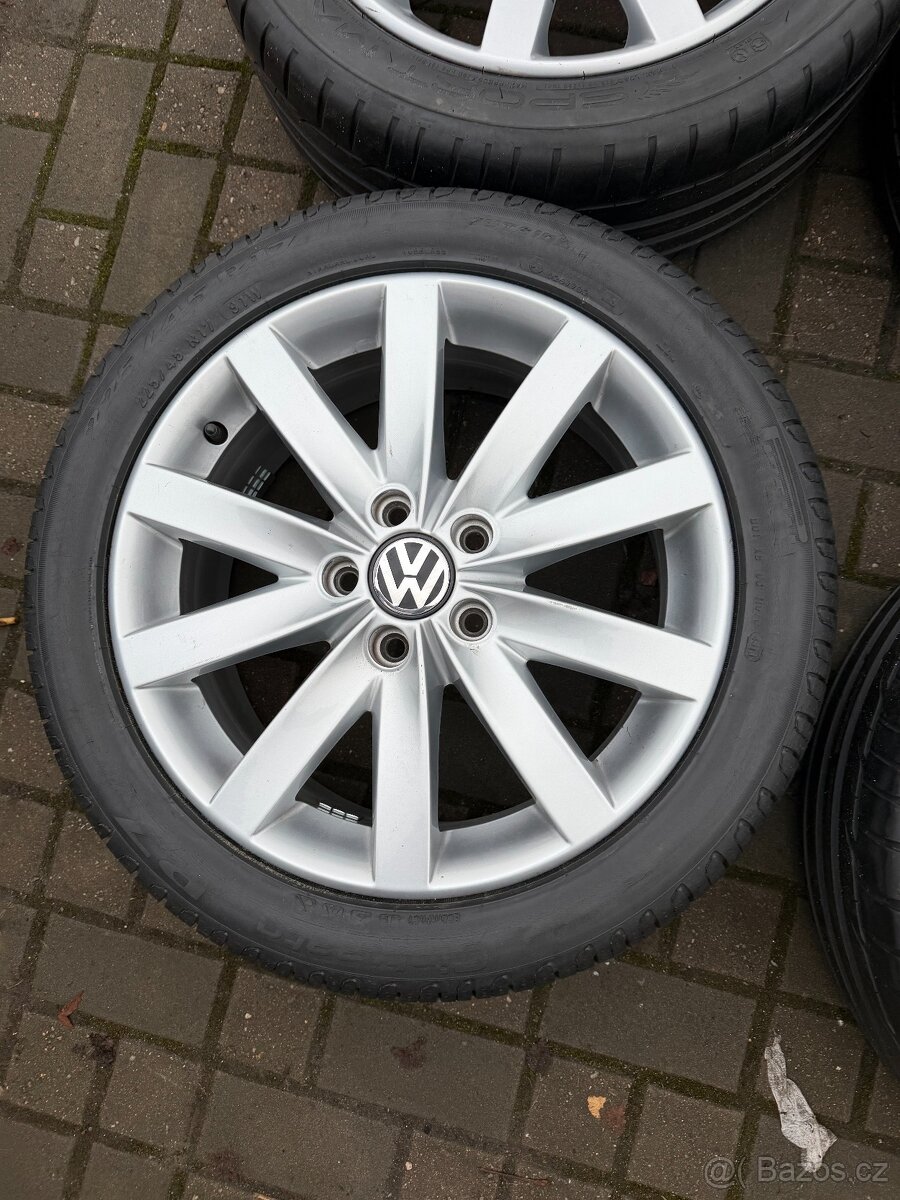 ORIGINÁL Alu Volkswagen PORTO R17, 5x112 - TOP STAV - 4
