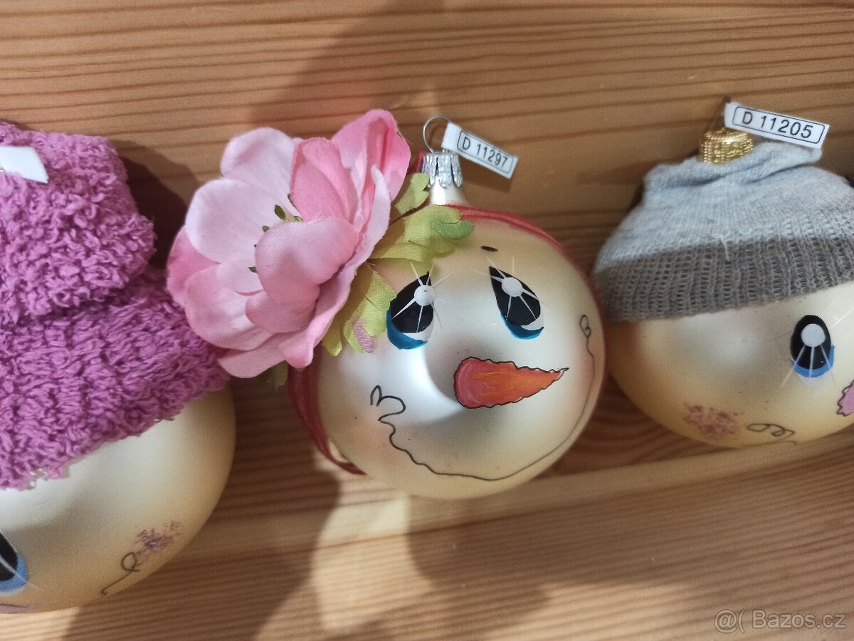 Vánoční koule s obličeji - 4