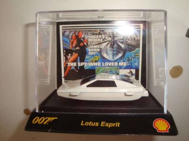Modely aut James Bond - 007 - Shell - 4