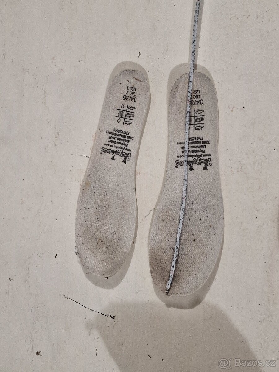 Prodám dětské gumáky velikost 34/35 - 4