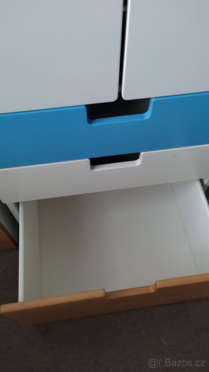 Dětská šatní skříň IKEA Stuva - 4