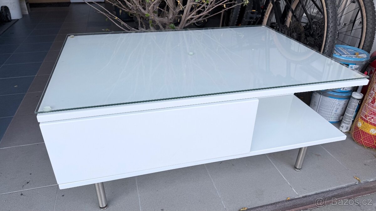 Konferenční stolek - 4