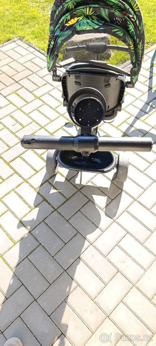 Tříkolka na tyči Chipolino - 4