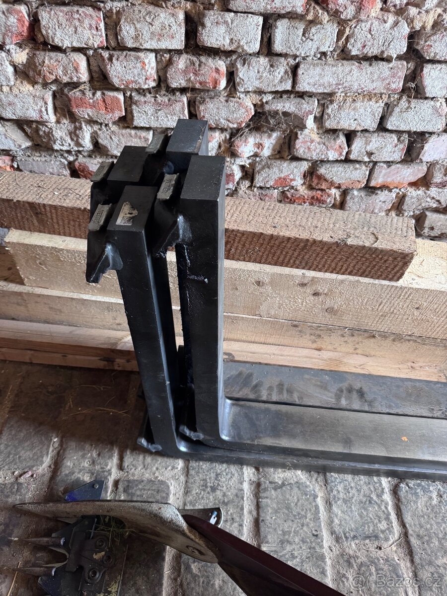 Vidle na vzv 1200 a 800 dlouhé. - 4