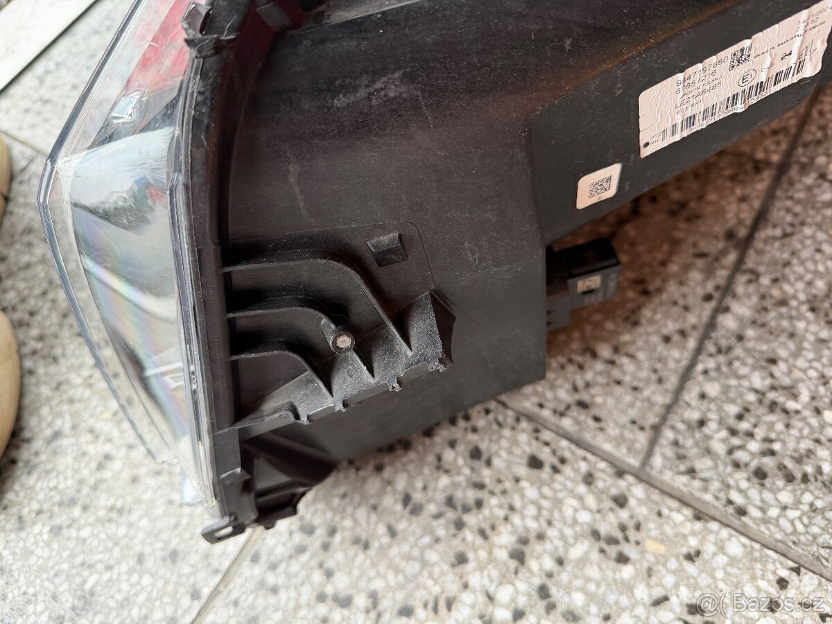 Citroen peugeot expert toyota - 4