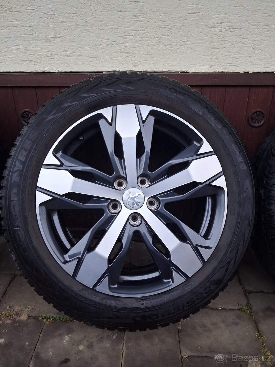 225/55 R18 98V - 4