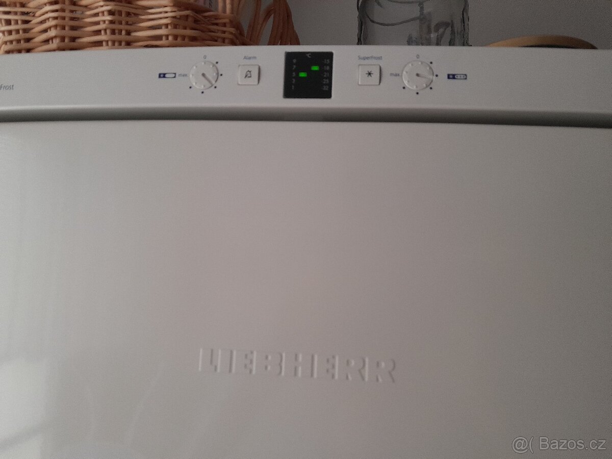 Lednice s mrazákem zn.LIEBHERR - 4