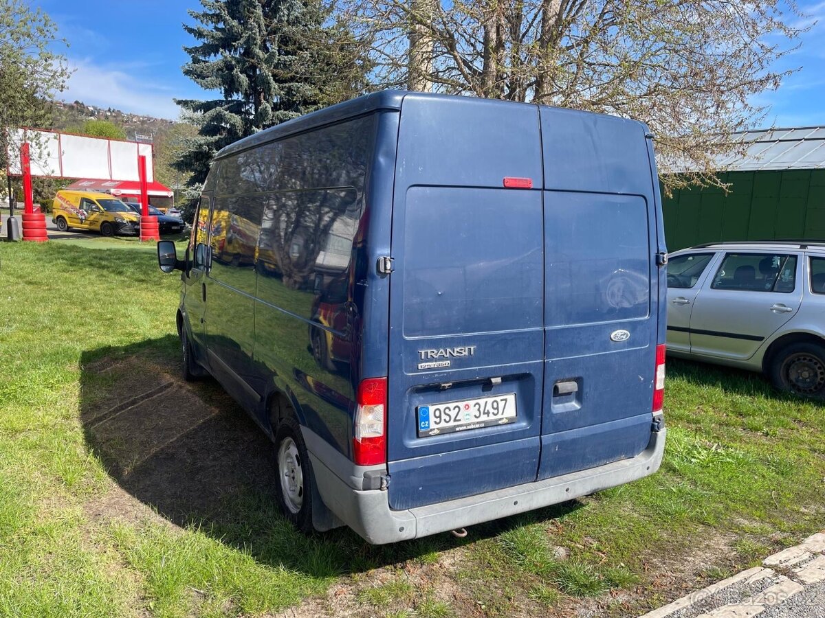 FORD TRANSIT 2,2 - 4