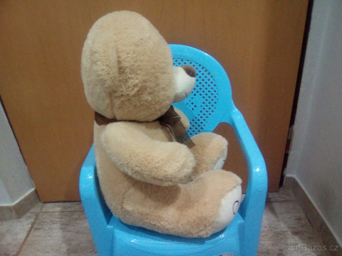 Hnědý plyšový medvídek - 4