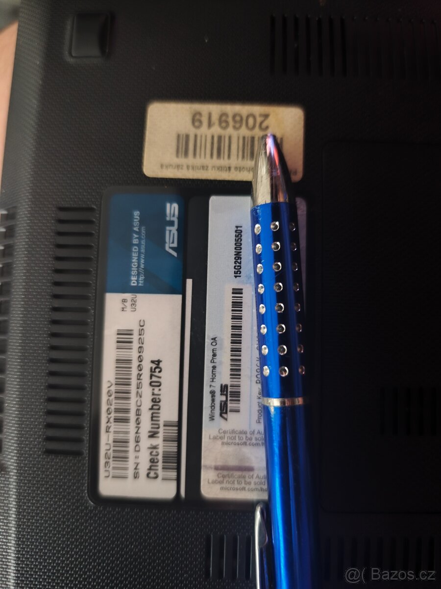 Asus U32U-RX020V - 4