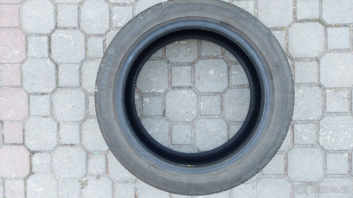 4+1 LETNÍ pneu 17" 225/45-R17 - 4