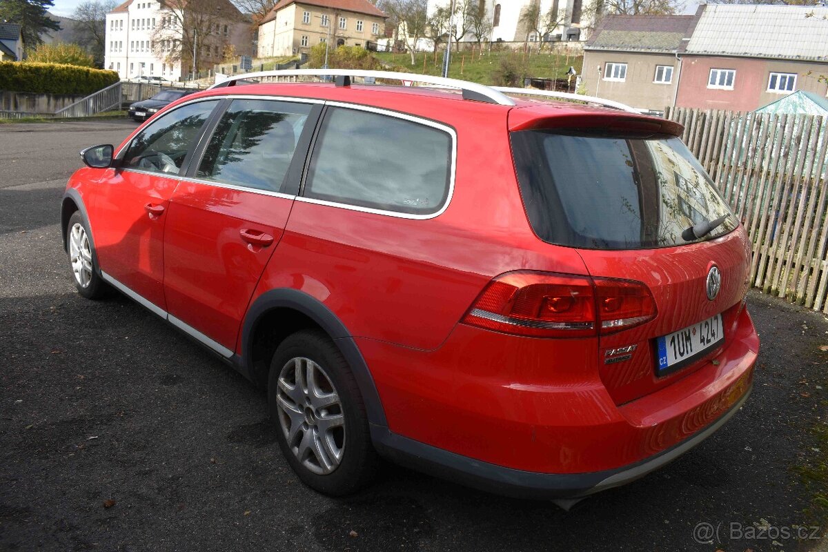 Os.aut. VW Passat, 2,0 TSI 4Mot. DSG Alltrack-prodej dražbou - 4