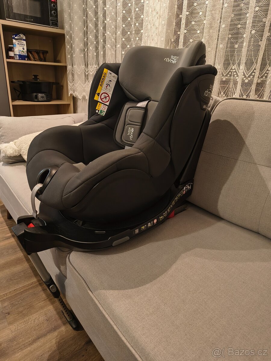 Autosedačka Britax Römer Dualfix I-Size - Midnight Grey - 4