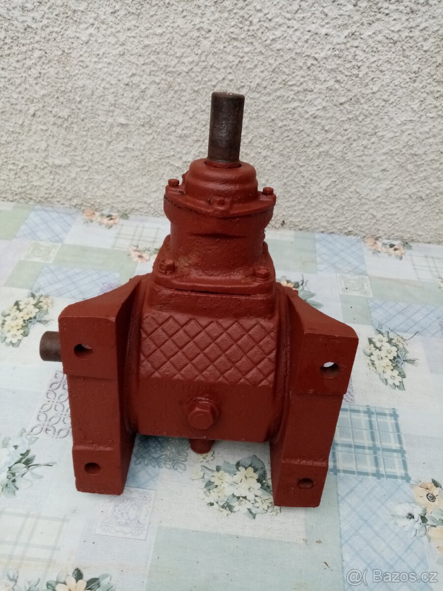 Úhlová převodovka - 4