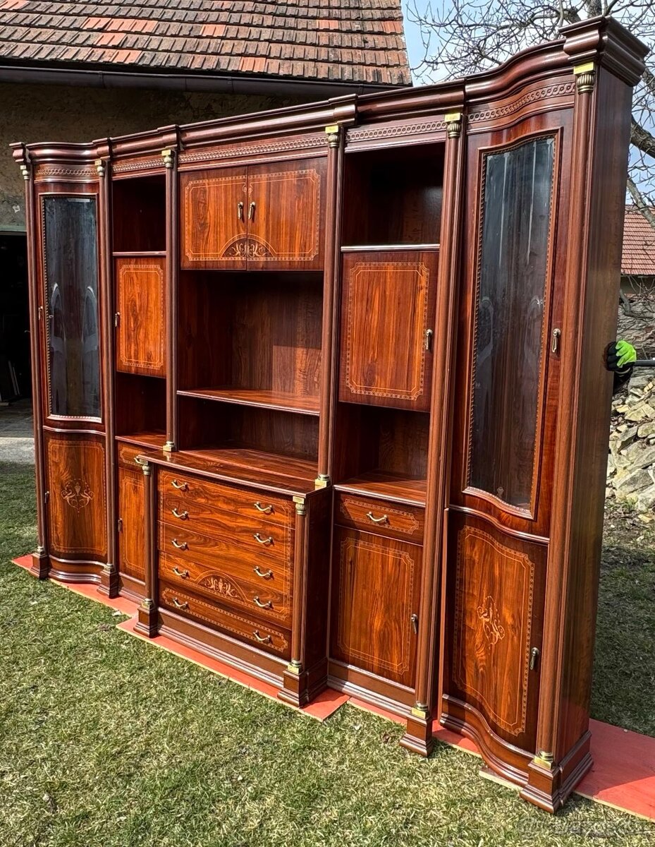 Prodám krásnou zachovalou obývací stěnu - 4